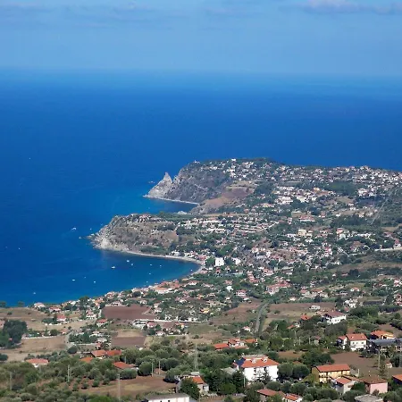 Ferraro Apartman *
